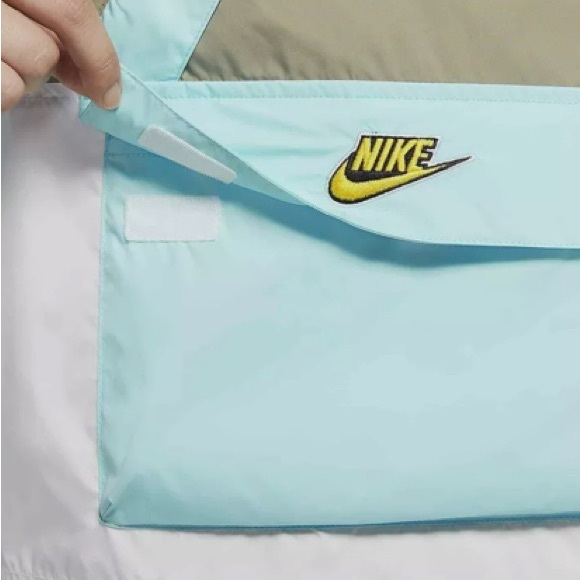 NWT Nike Sportswear Icon Clash Woven Anorak Wind Crop Jacket - Picture 10 of 14